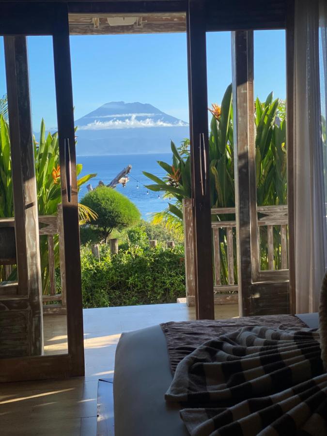 Готель Gara Gara Sea View Batununggul Екстер'єр фото